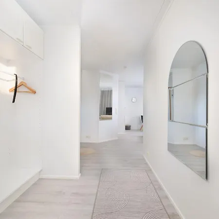 شقة Spacious 1br Near Center, Free Parking