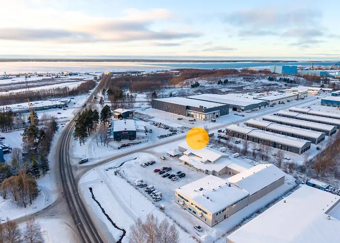 Appartamento Spacious 1Br Near City Center, Free Parking By Feelshome *